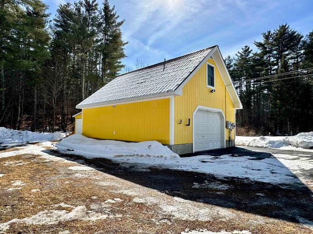 133 Otter View Drive, Clarendon, VT 05759