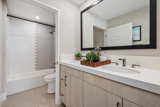 2856 Avella Circle, San Diego, CA 92108