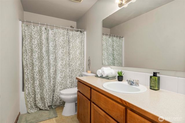 1503 Riddell Avenue NE, Orting, WA 98360