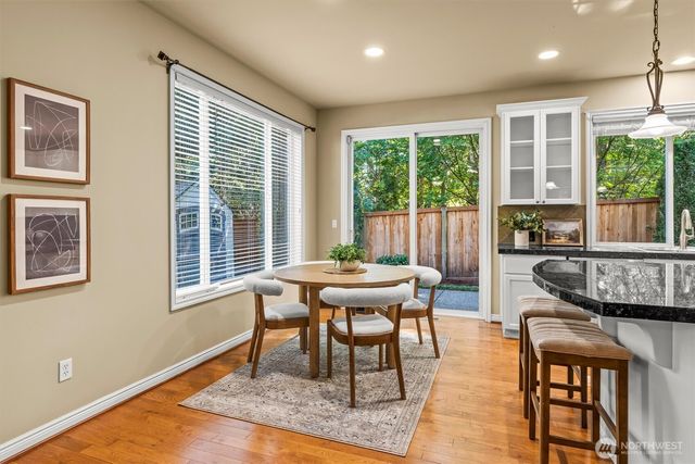 1409 271st Place SE, Sammamish, WA 98075