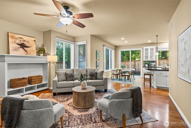 1409 271st Place SE, Sammamish, WA 98075