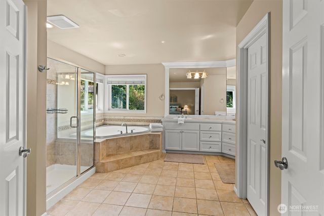 1409 271st Place SE, Sammamish, WA 98075