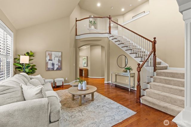 1409 271st Place SE, Sammamish, WA 98075