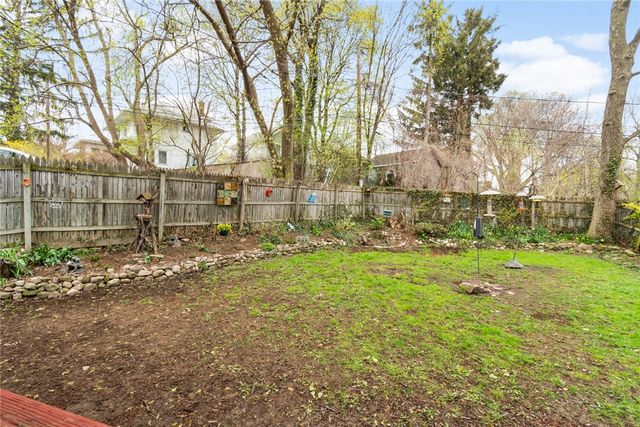 166 Harwick Road, Irondequoit, NY 14609