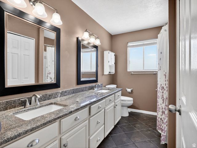 2790 E 25 S, Layton, UT 84040