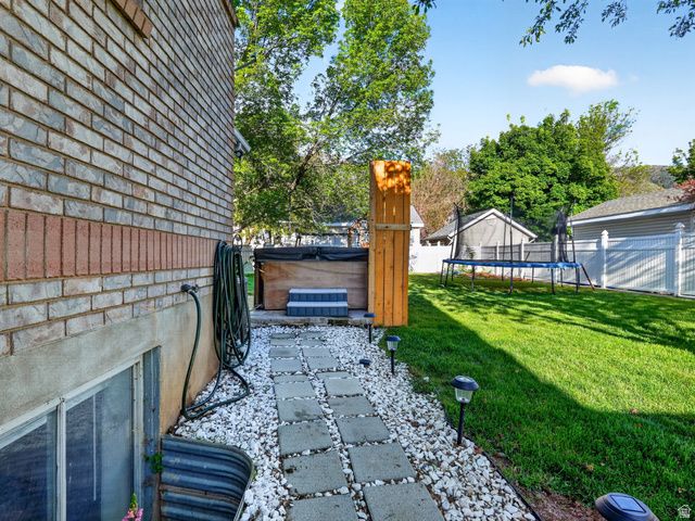 2790 E 25 S, Layton, UT 84040