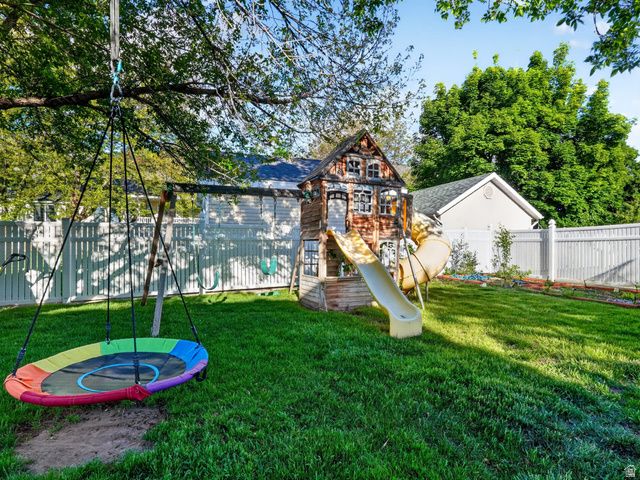 2790 E 25 S, Layton, UT 84040