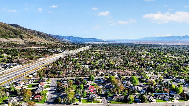 2790 E 25 S, Layton, UT 84040
