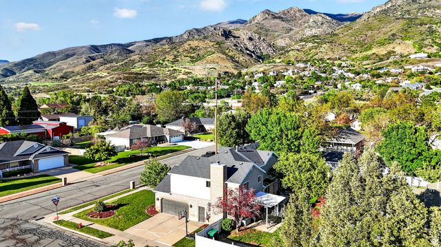 2790 E 25 S, Layton, UT 84040