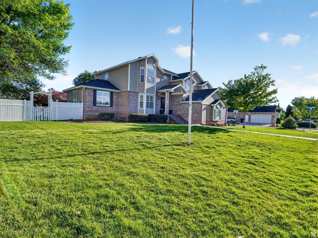 2790 E 25 S, Layton, UT 84040