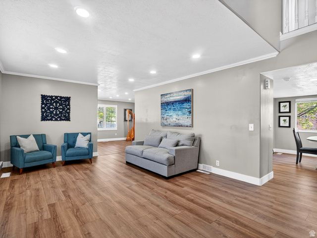 2790 E 25 S, Layton, UT 84040