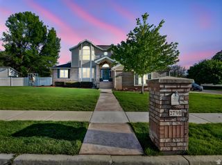 2790 E 25 S, Layton, UT 84040