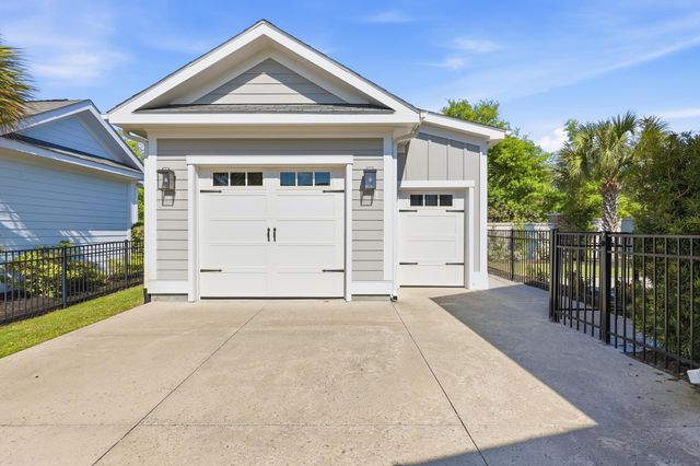 8280 Sandlapper Way, Myrtle Beach, SC 29572