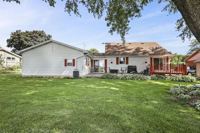 117 West Street, Dane, WI 53529