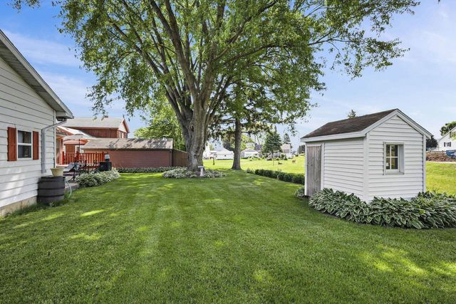 117 West Street, Dane, WI 53529