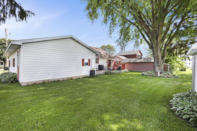 117 West Street, Dane, WI 53529
