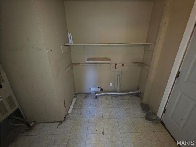 701 E Clement Street, De Soto, MO 63020