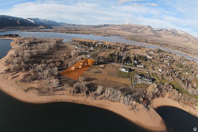 6611 E 100 S, Huntsville, UT 84317