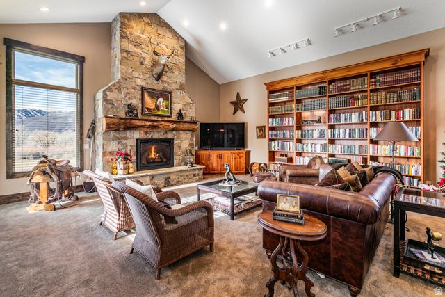 6611 E 100 S, Huntsville, UT 84317