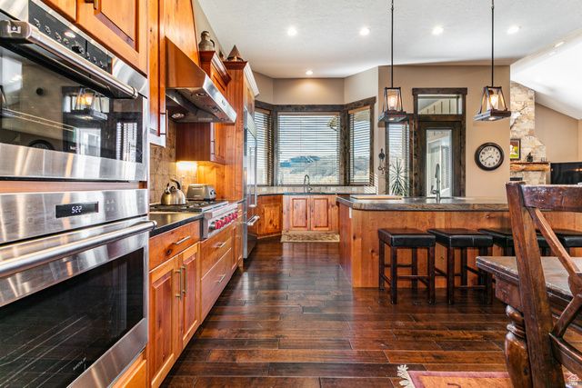 6611 E 100 S, Huntsville, UT 84317