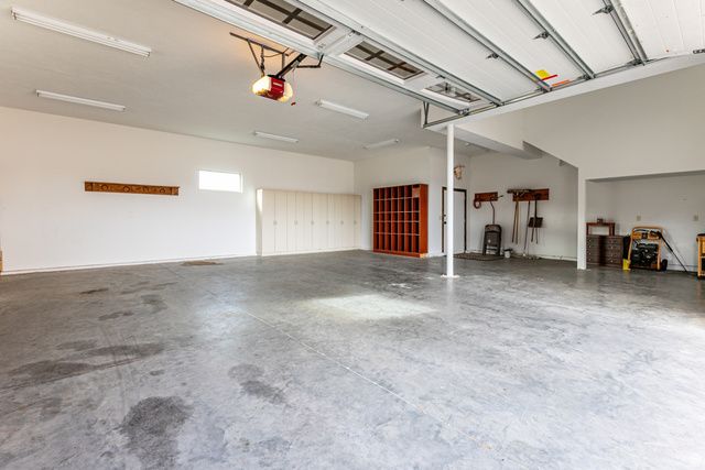 6611 E 100 S, Huntsville, UT 84317