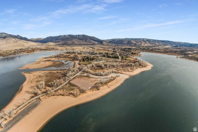 6611 E 100 S, Huntsville, UT 84317