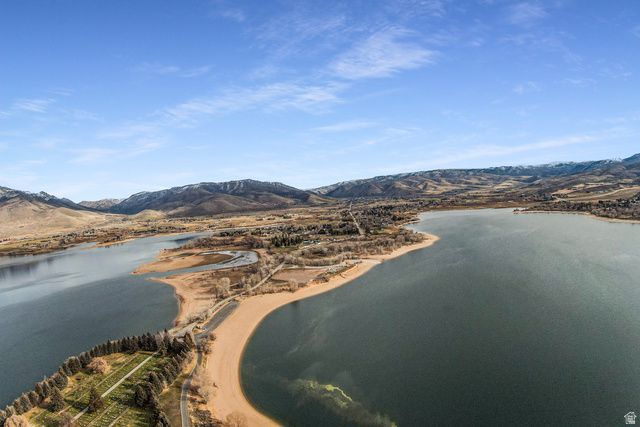 6611 E 100 S, Huntsville, UT 84317