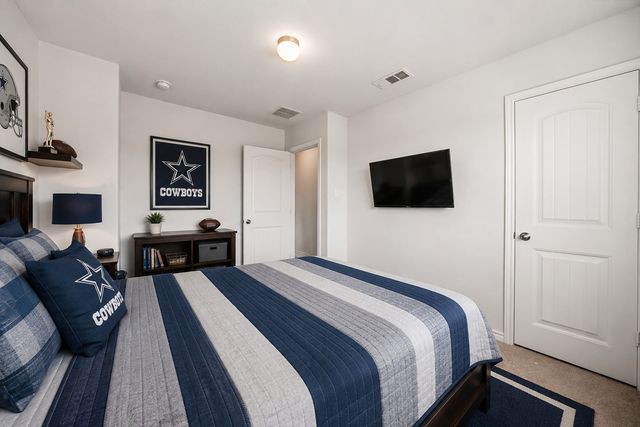 3606 Kings Drive, Ennis, TX 75119