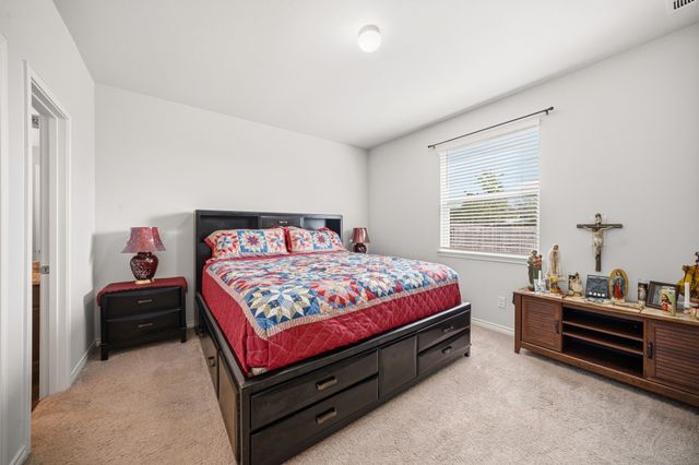 3606 Kings Drive, Ennis, TX 75119
