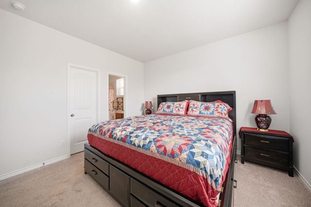 3606 Kings Drive, Ennis, TX 75119