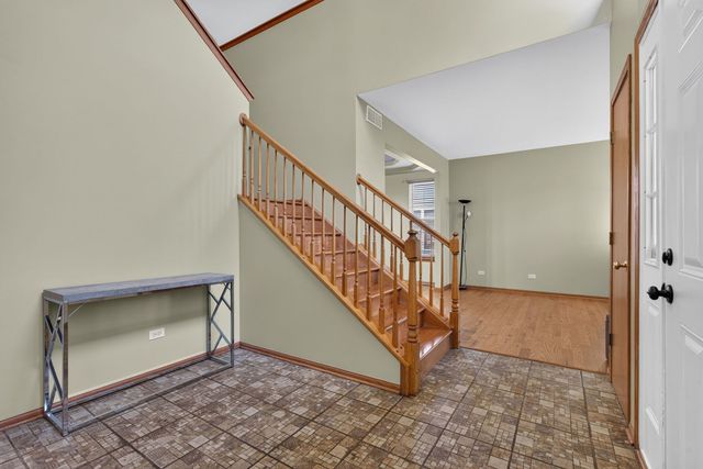 1913 Windstone Drive, Plainfield, IL 60586