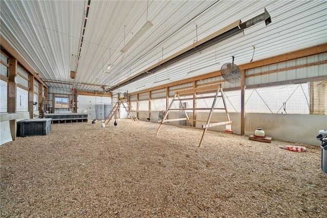 185 Dutch Glory Rd, West Bethlehem, PA 15311