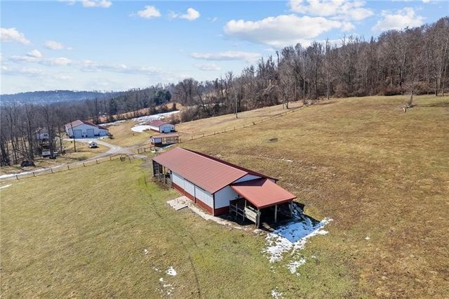 185 Dutch Glory Rd, West Bethlehem, PA 15311