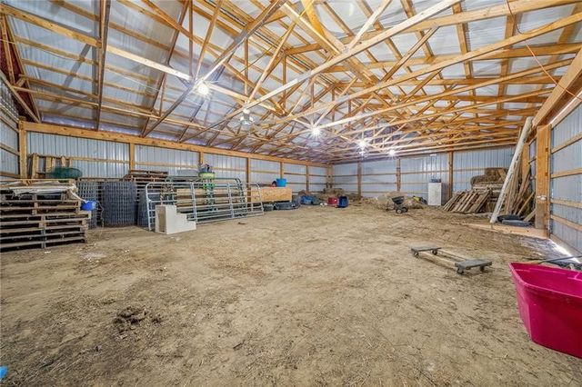 185 Dutch Glory Rd, West Bethlehem, PA 15311