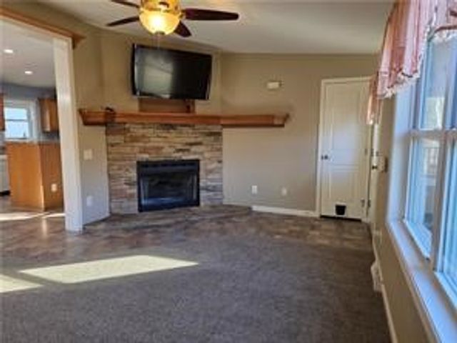 185 Dutch Glory Rd, West Bethlehem, PA 15311