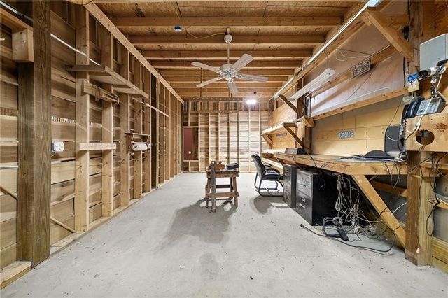 185 Dutch Glory Rd, West Bethlehem, PA 15311