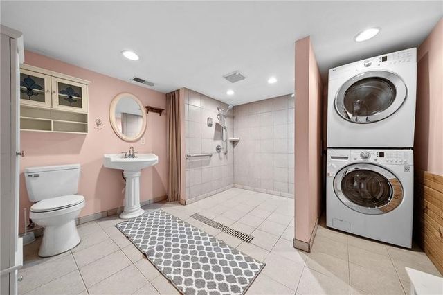 185 Dutch Glory Rd, West Bethlehem, PA 15311