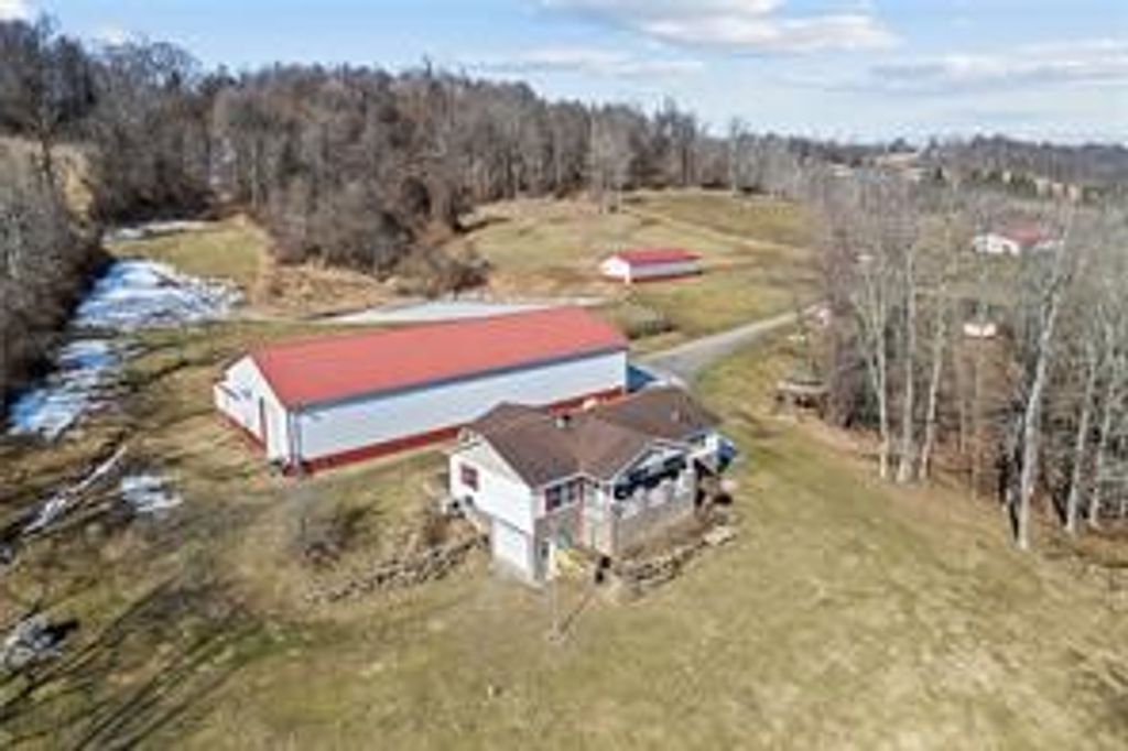 185 Dutch Glory Rd, West Bethlehem, PA 15311