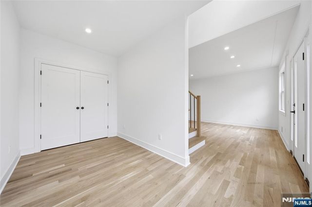 5-31 Boyd Avenue, Fair Lawn, NJ 07410