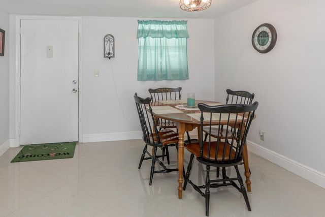 711 Lori Drive 408, Palm Springs, FL 33461