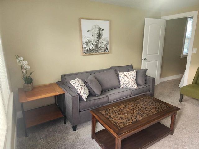 2540 N Booth STREET, Milwaukee, WI 53212