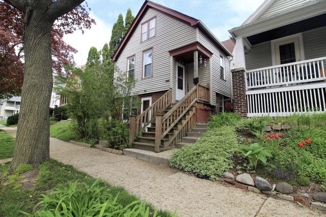 2540 N Booth STREET, Milwaukee, WI 53212
