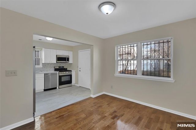 289-291 14th Avenue, Newark, NJ 07103