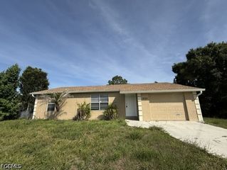 1224 Hamilton AVE, Lehigh Acres, FL 33972