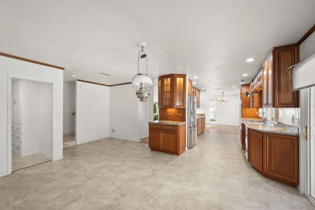 4617 Schaumberg Pl, Bonita, CA 91902