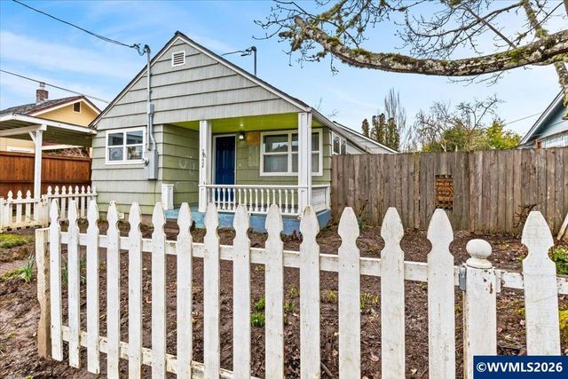 2752 NW Coolidge Wy, Corvallis, OR 97330
