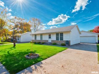 723 JOLIET Road, Marquette Heights, IL 61554