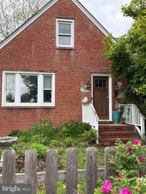 57 BEECH AVE, Hamilton, NJ 08610