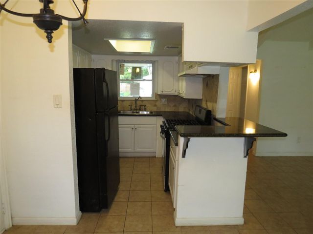 12618 Barbizon Drive, Houston, TX 77089