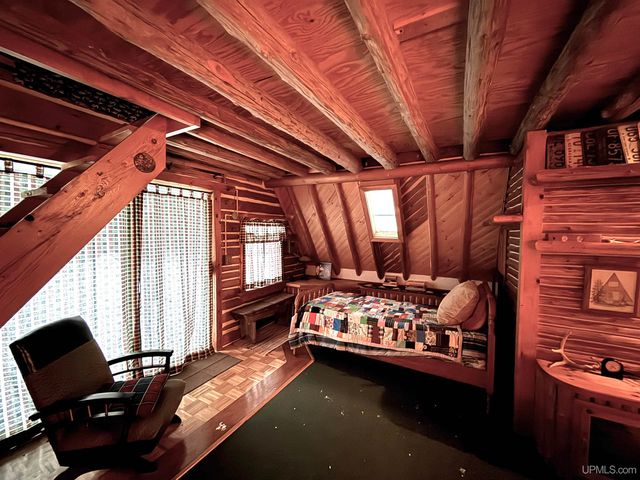 3.95 acres Ii Road, Garden, MI 49835